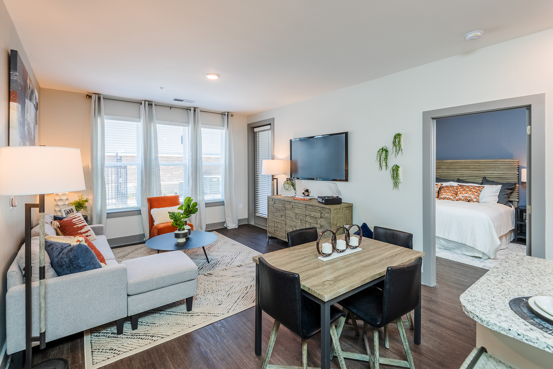 Mosby University City The Multifamily Advisory Group at Cushman